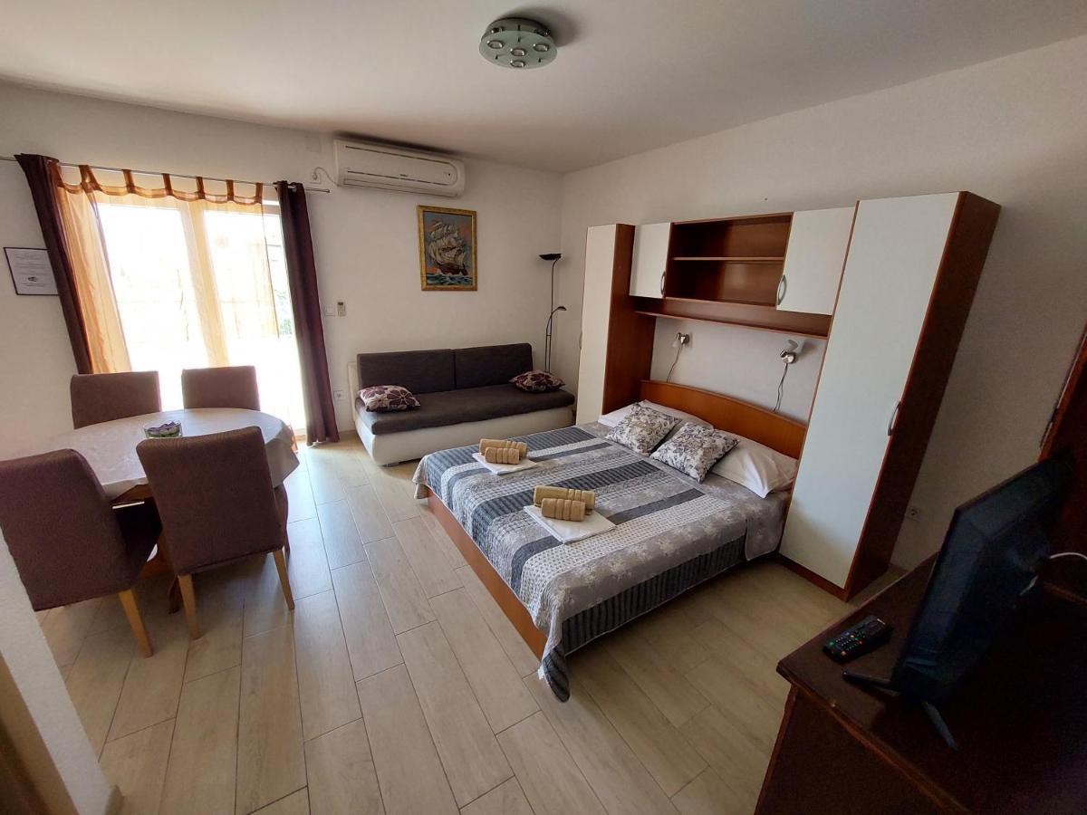 Apartments Matic บาชกาโวดา ภายนอก รูปภาพ