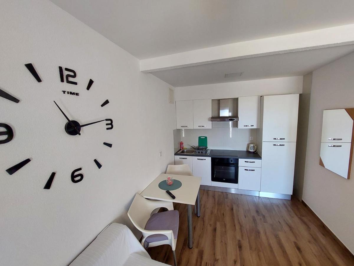 Apartments Matic บาชกาโวดา ภายนอก รูปภาพ