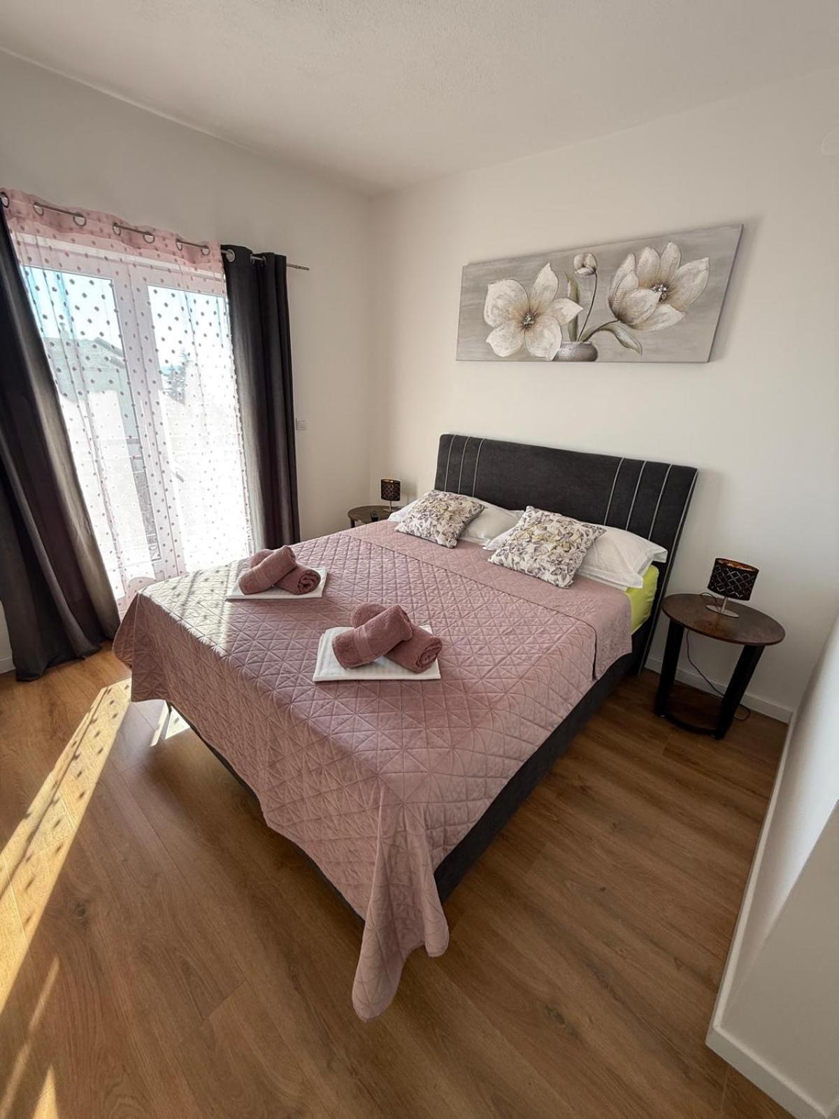 Apartments Matic บาชกาโวดา ภายนอก รูปภาพ