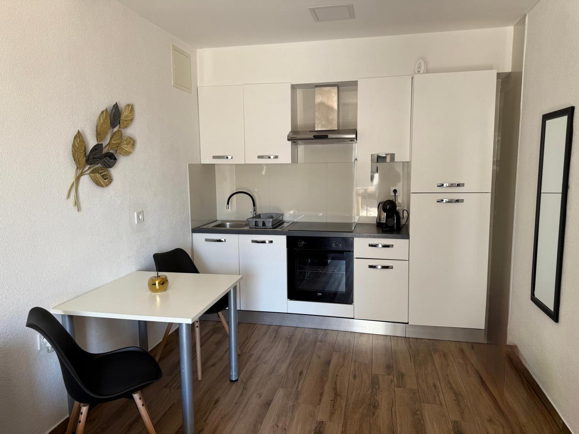 Apartments Matic บาชกาโวดา ภายนอก รูปภาพ